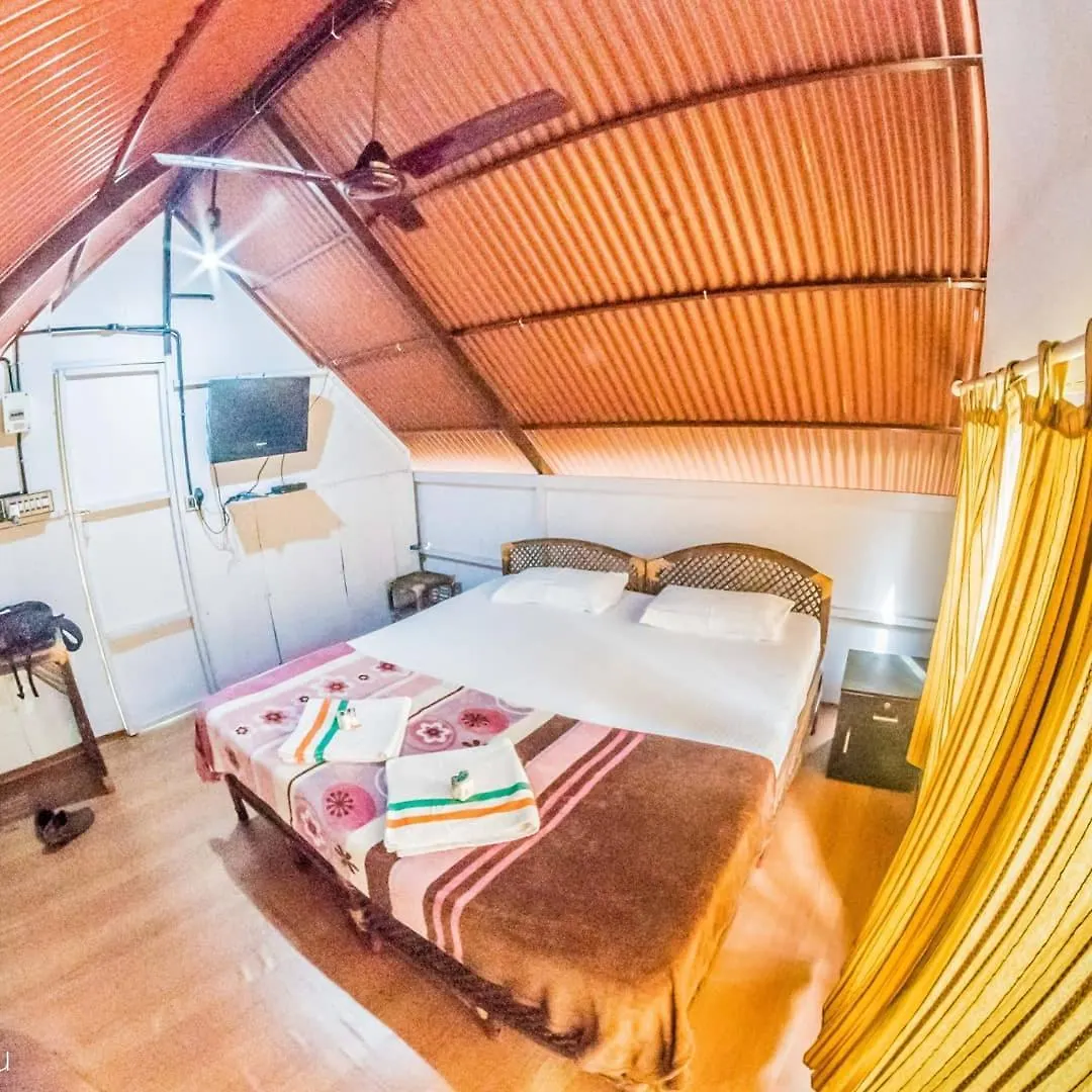 Regina Silva Camping & Nature Resort Paithalmala Holiday park